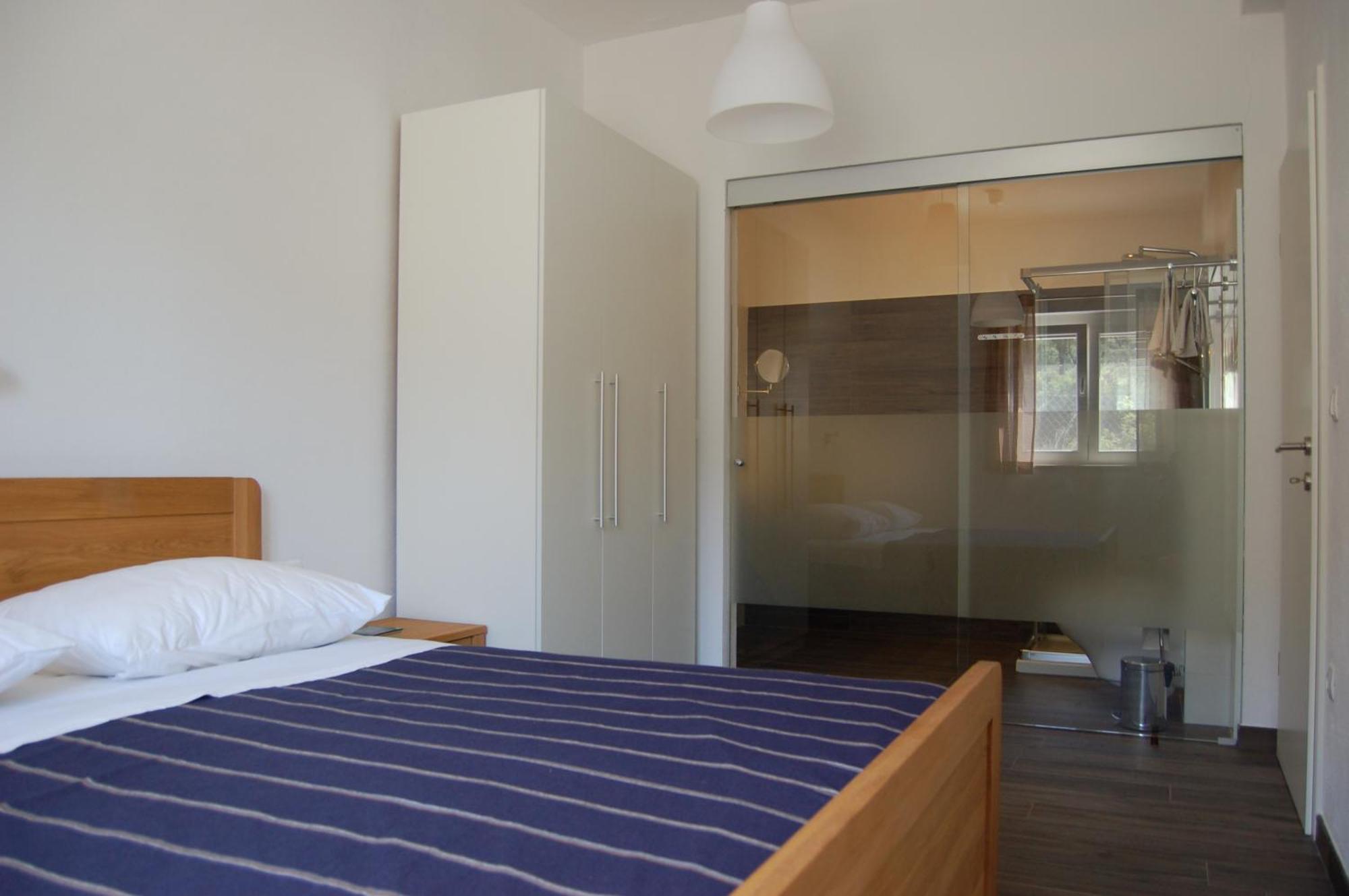 Gorgonia Suites In Verunić エクステリア 写真